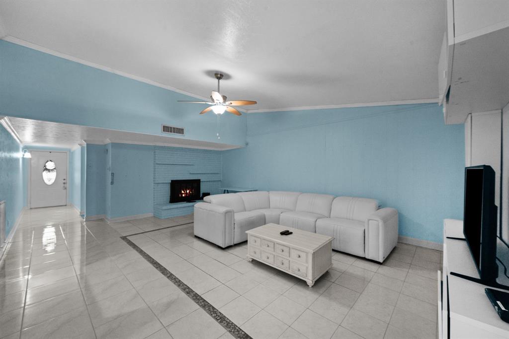 Lake Park Village 01 - Residential