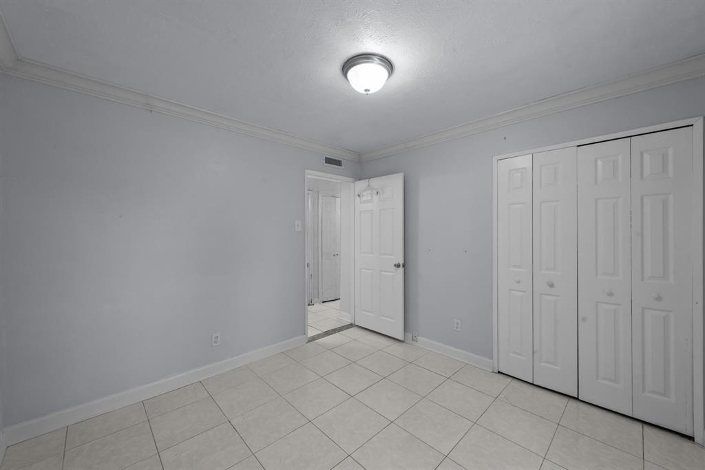 Lake Park Village 01 - Residential