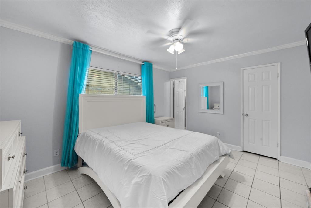 Lake Park Village 01 - Residential