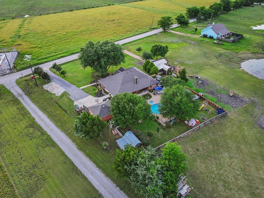 A0977 G ROBERTS - Residential