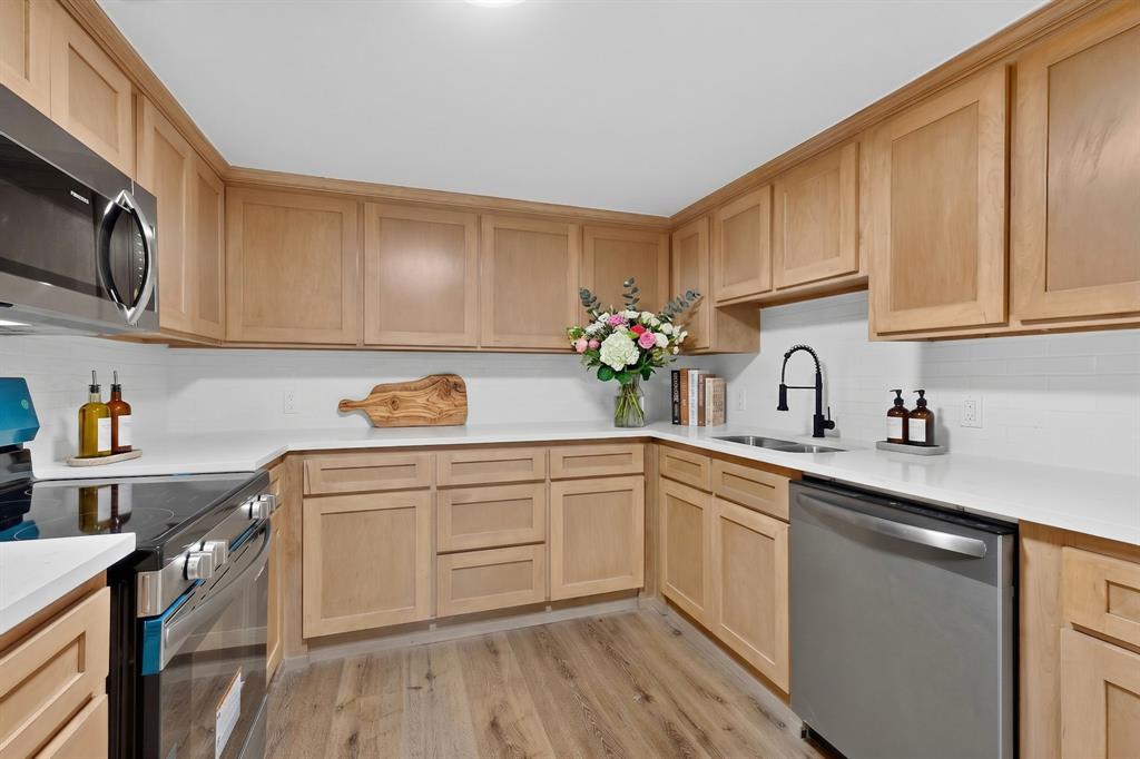 Windsor Place Add - Residential
