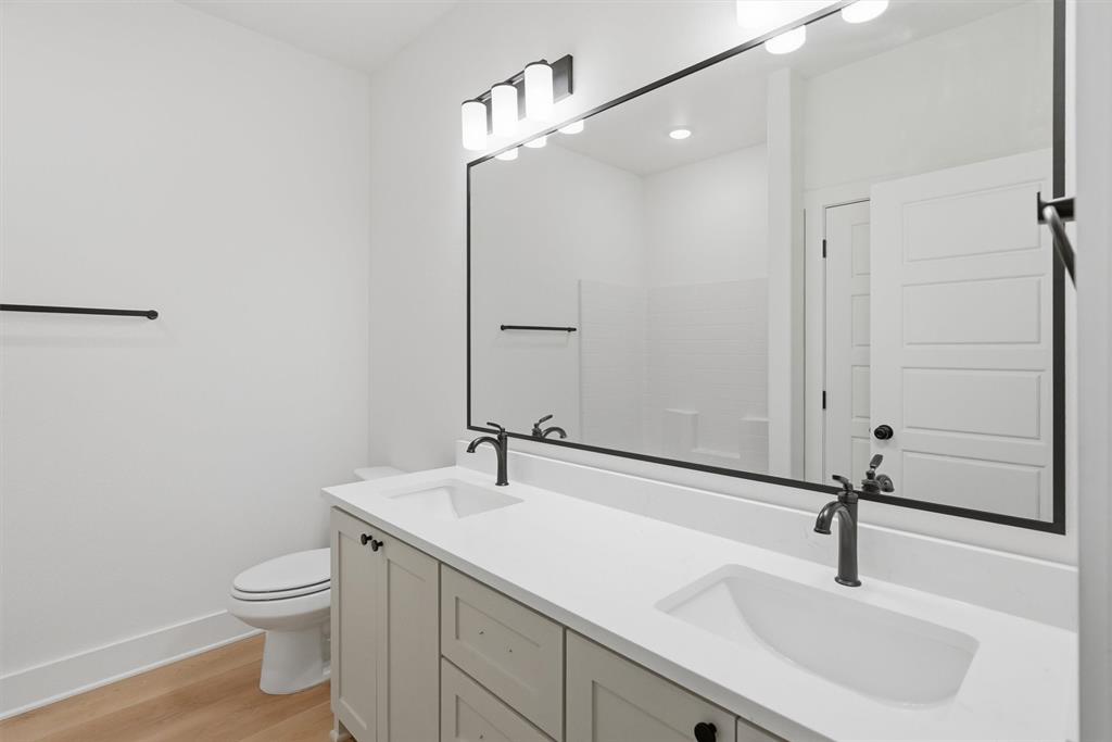 Western Hills Harbor - Residential