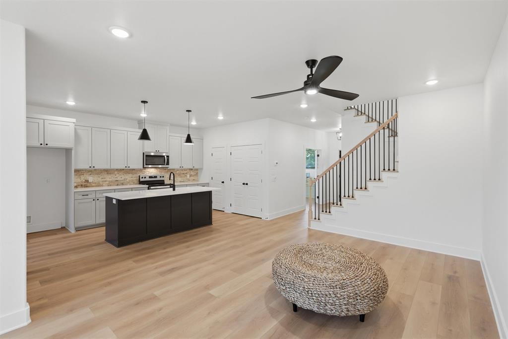 Western Hills Harbor - Residential
