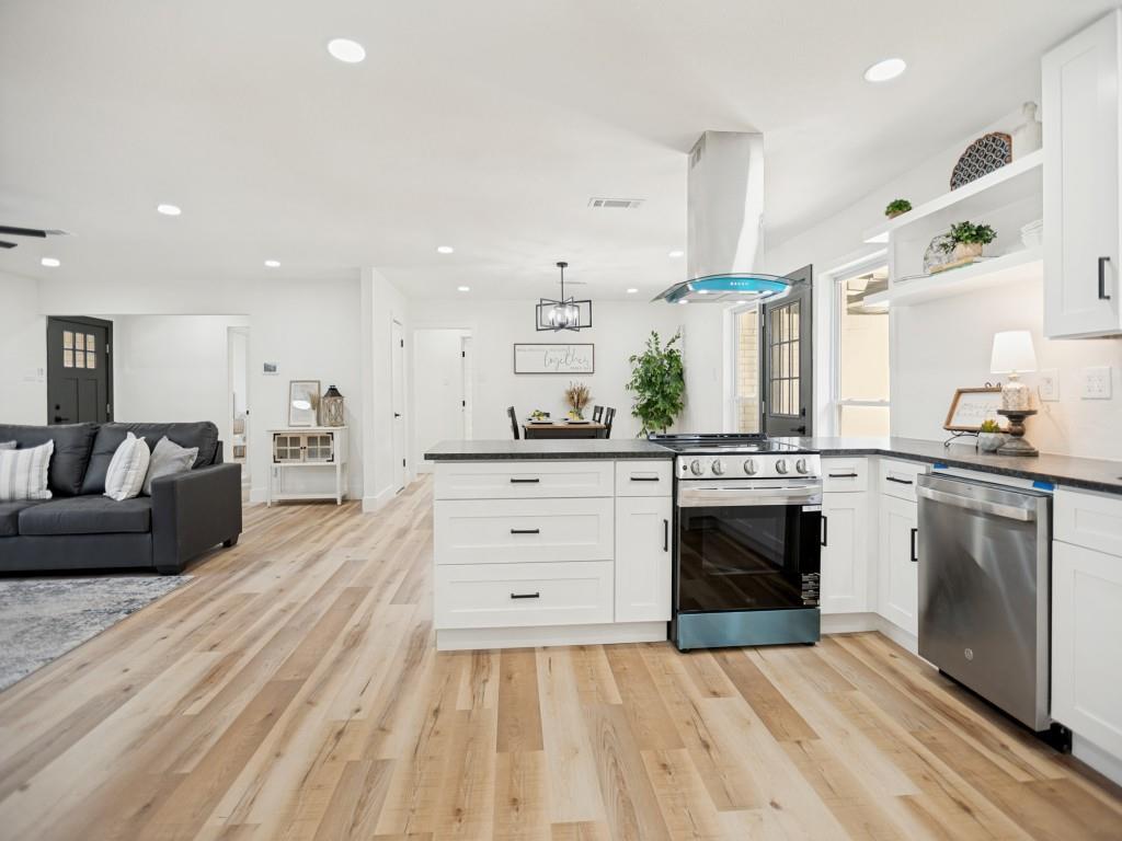 Oak Crest Estates - Residential