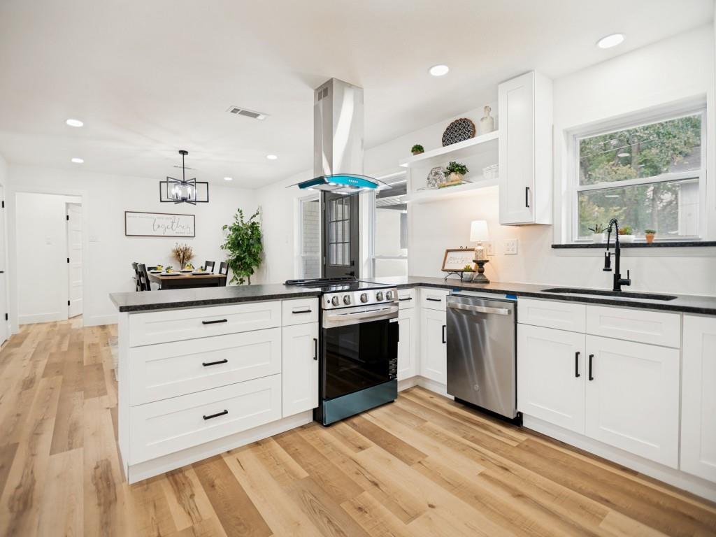 Oak Crest Estates - Residential