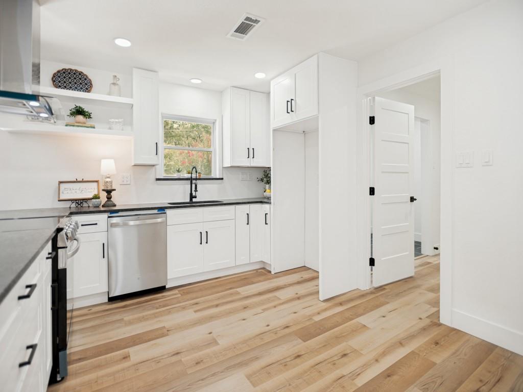 Oak Crest Estates - Residential