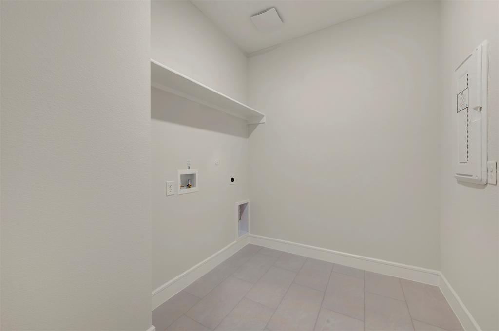 Elevon - Residential