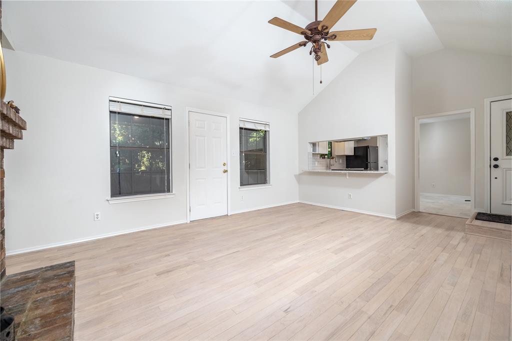 Shadowood Trail Condo - Residential