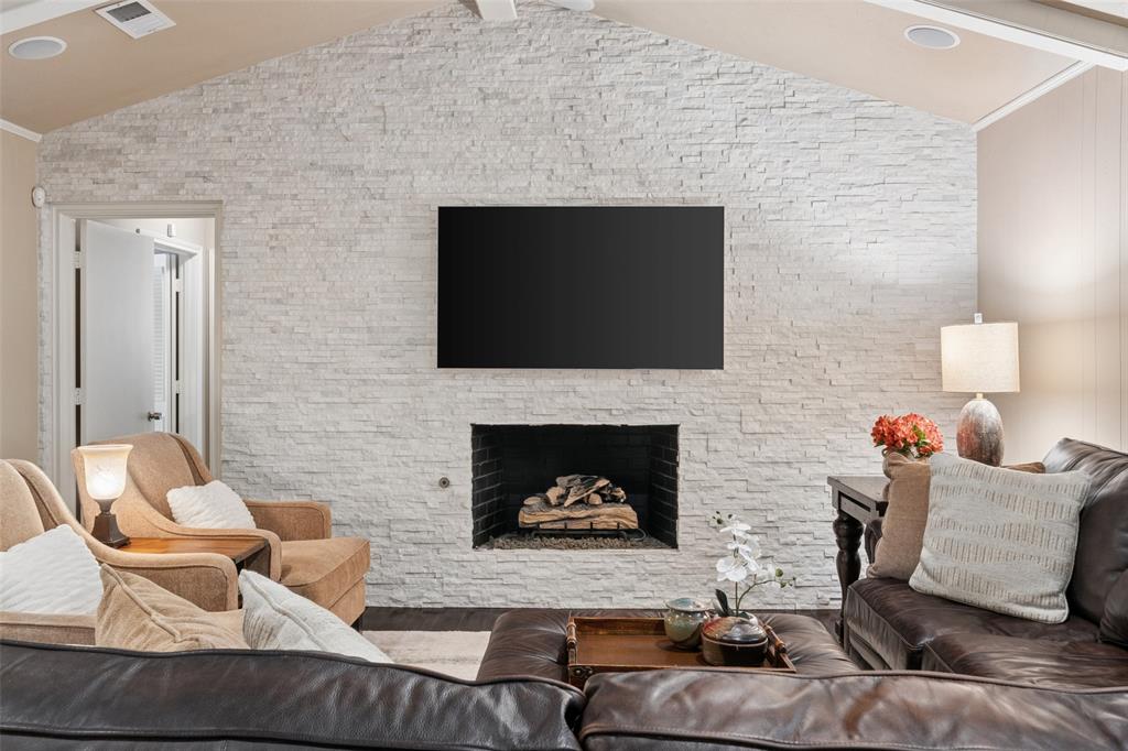 Glen Cove East Sec 01 - Residential