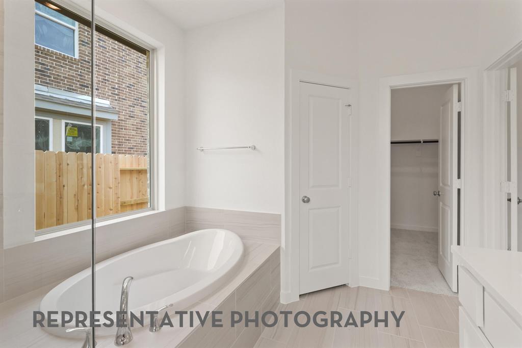 Gateway Village - The Reserve - Residential