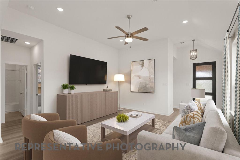 Gateway Village - The Reserve - Residential