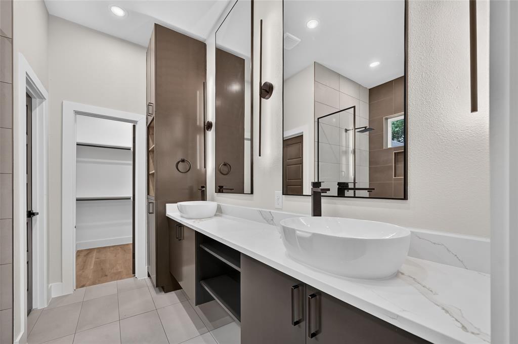 Oakland Place - Residential