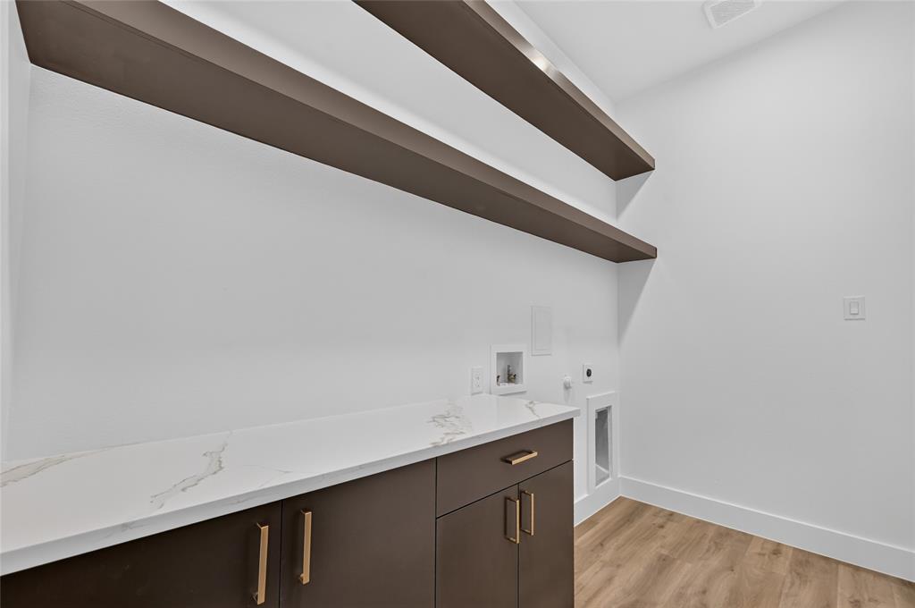 Oakland Place - Residential