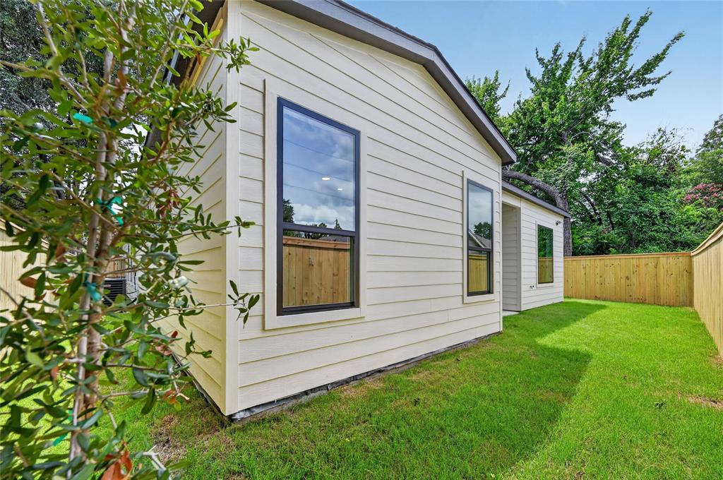 Oakland Place - Residential