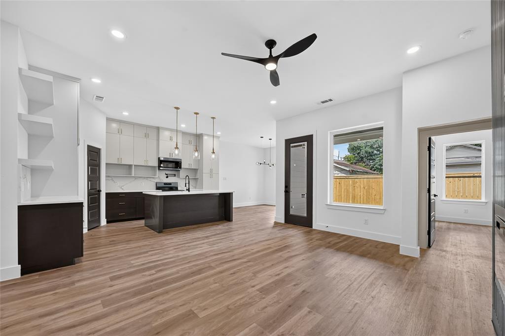 Oakland Place - Residential