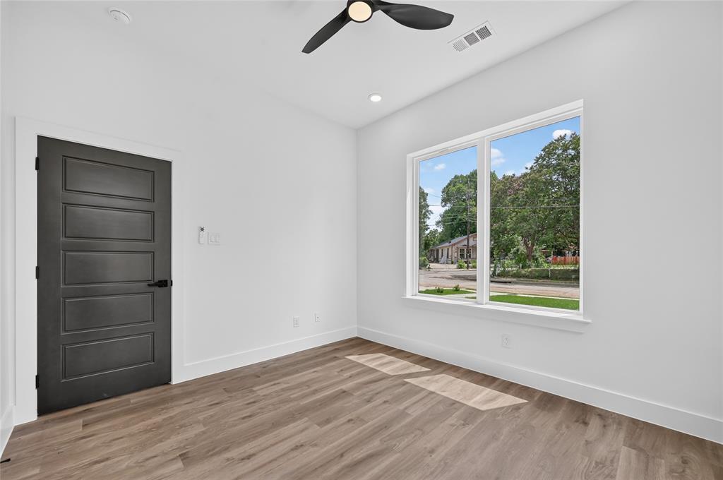 Oakland Place - Residential