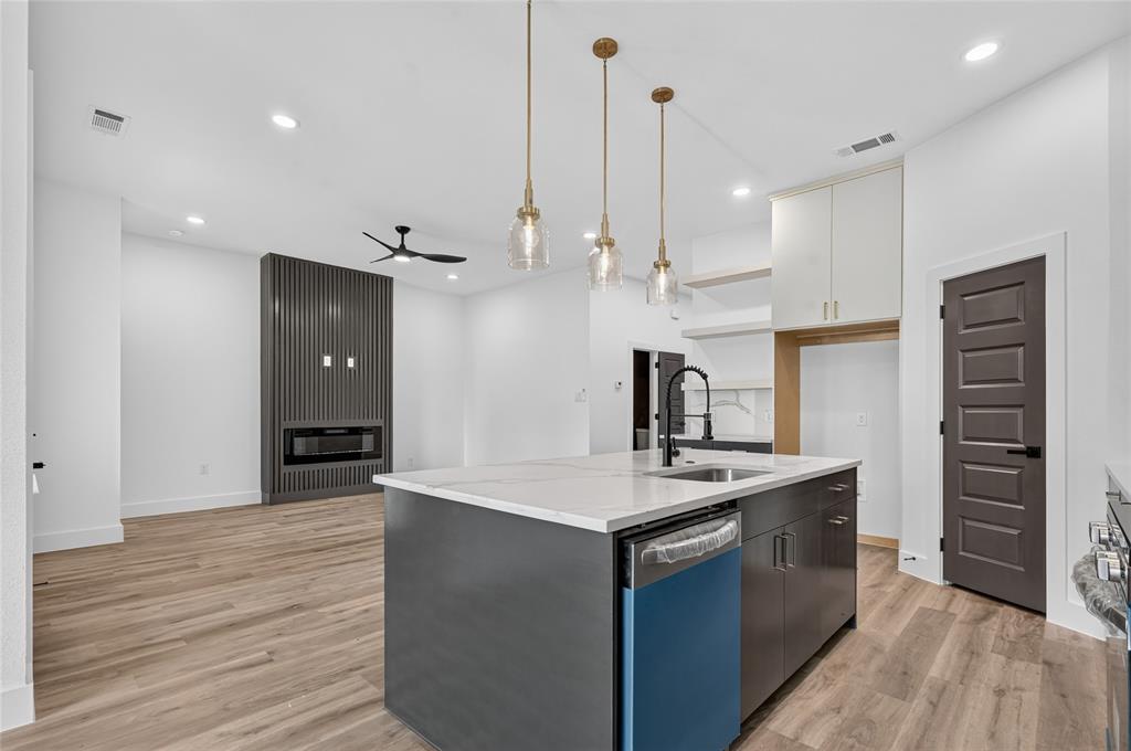 Oakland Place - Residential