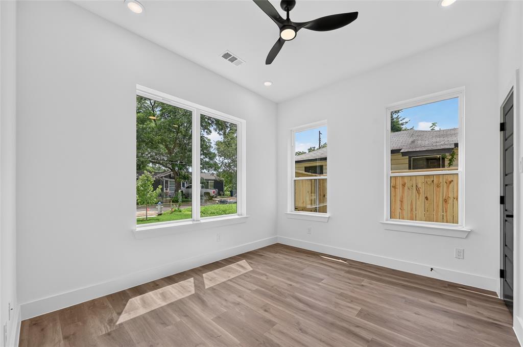 Oakland Place - Residential