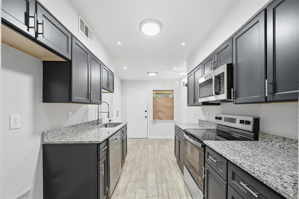 Park Central Condo - Residential