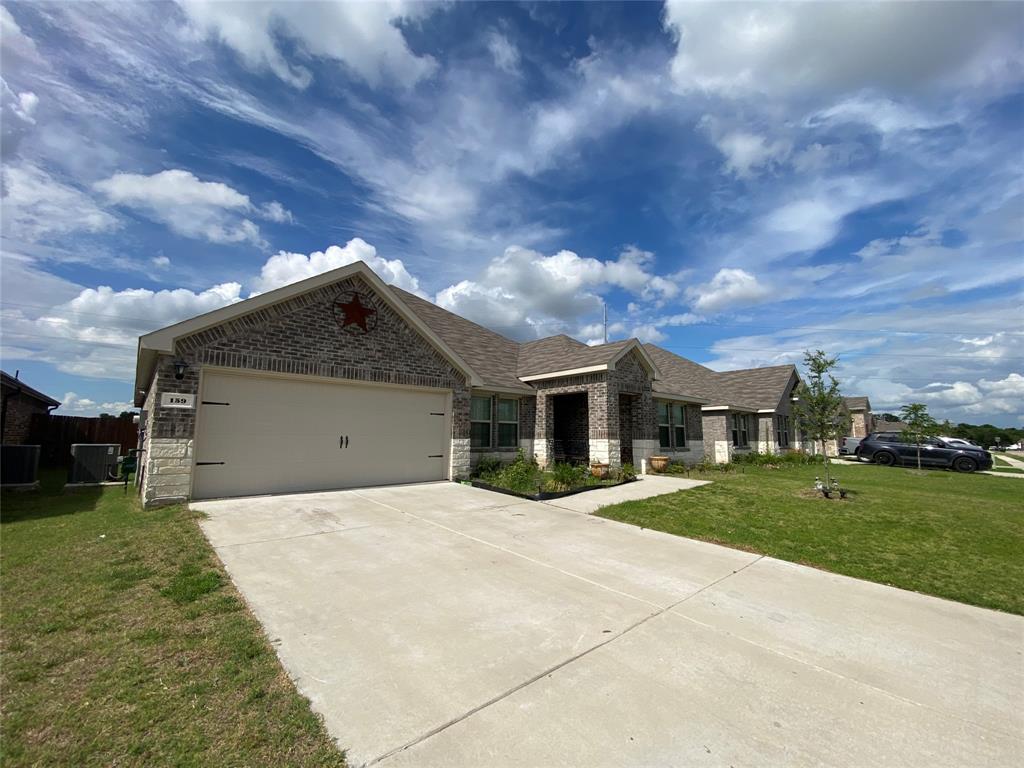 STONEHAVEN - Residential