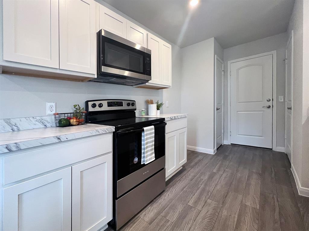 Treaty Oak - Residential