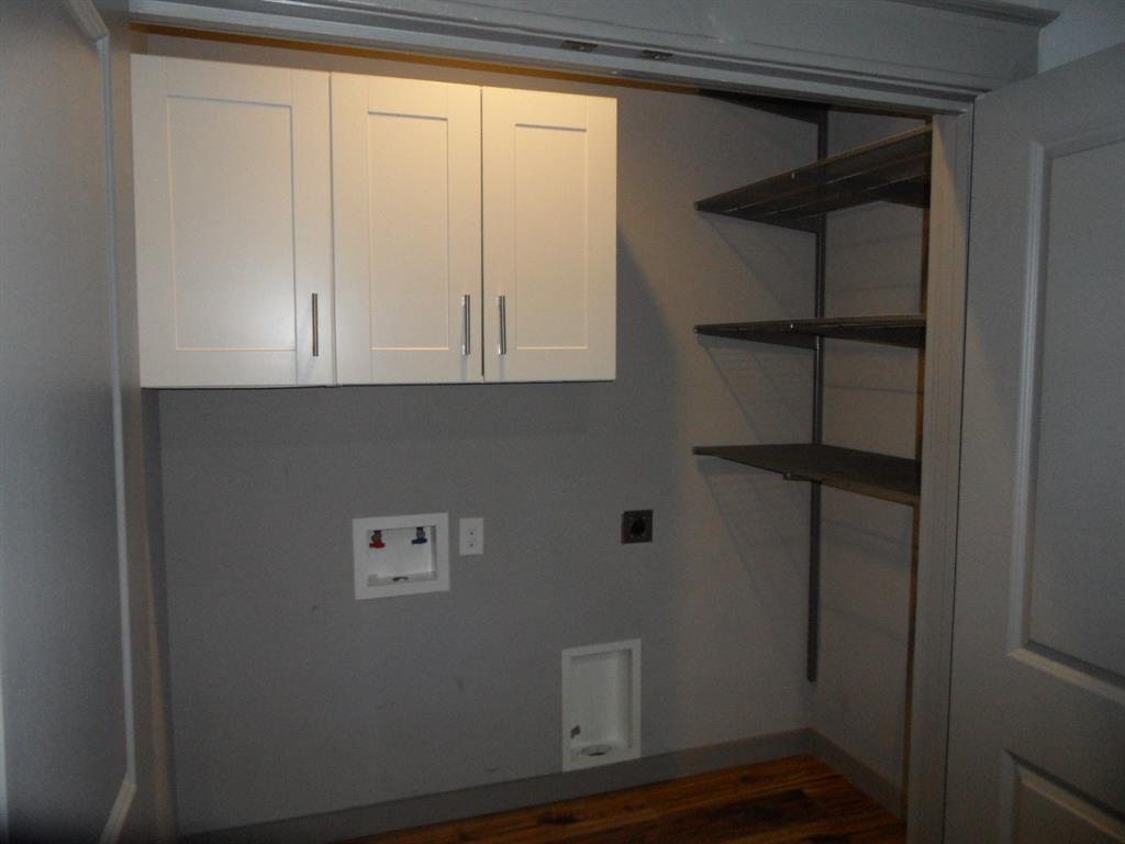 East Columbia Place - Residential