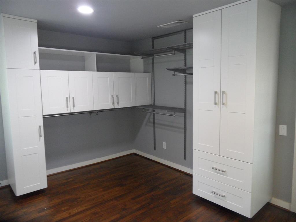 East Columbia Place - Residential