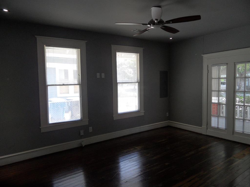 East Columbia Place - Residential