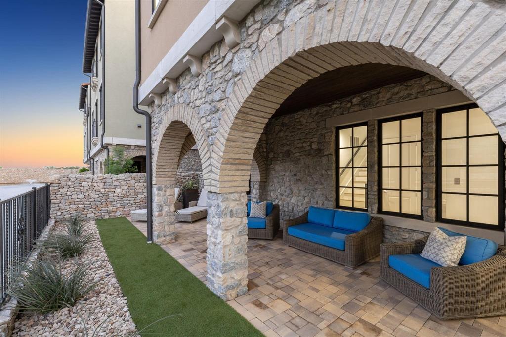 Westlake Entrada - Residential