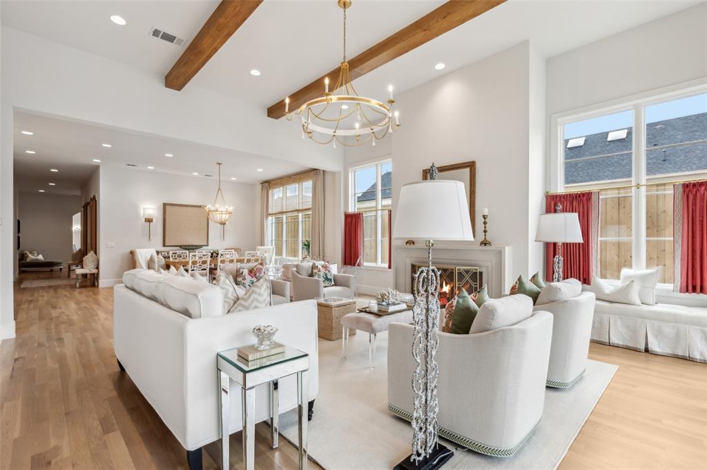 Lawn Glen Abbey - Residential