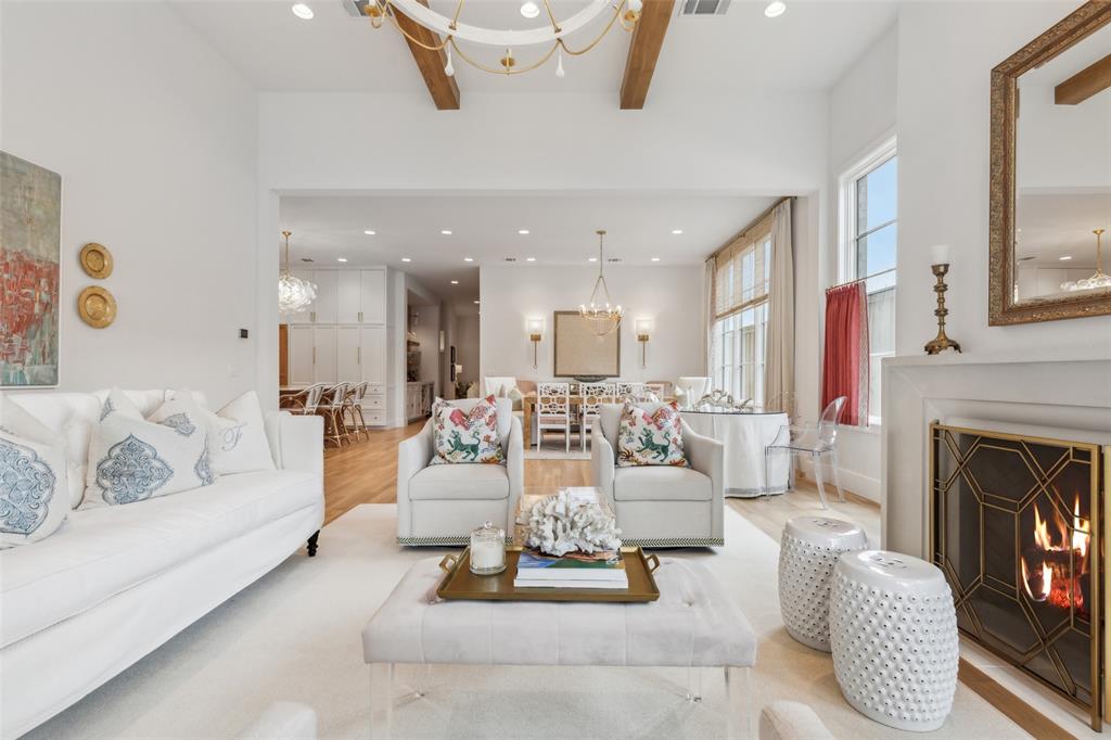 Lawn Glen Abbey - Residential