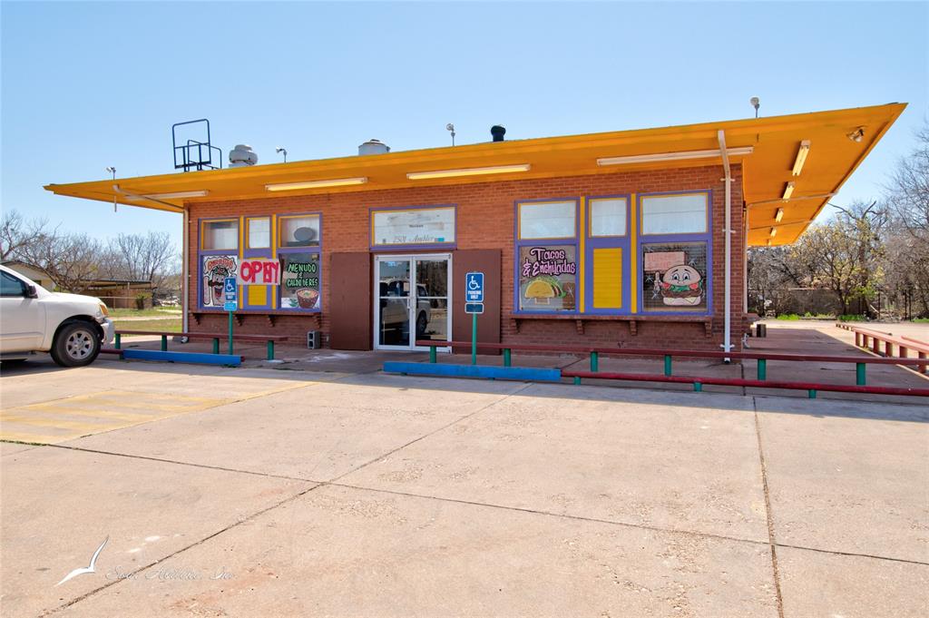 Sears Park - Commercial Sale