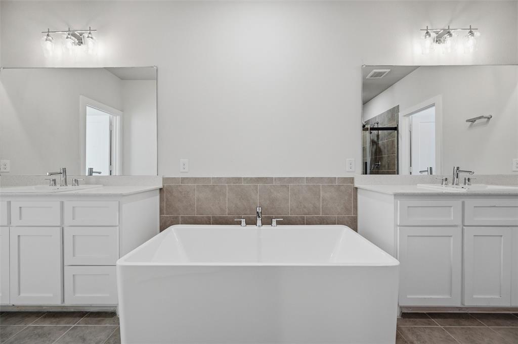 Soho Square Ph 1 - Residential