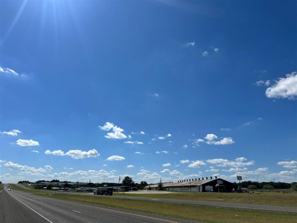 FRY BARLETT - Commercial Sale