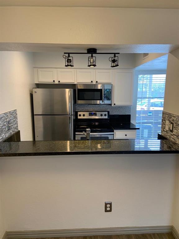 Martys Oak Lawn Add - Residential Lease