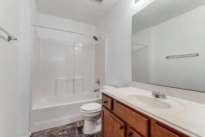 Windmill Farms - Residential Lease
