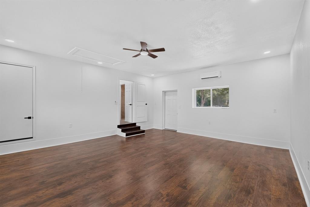 Glen Oaks - Residential