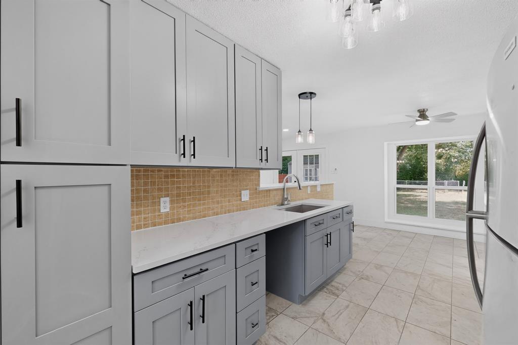 Glen Oaks - Residential