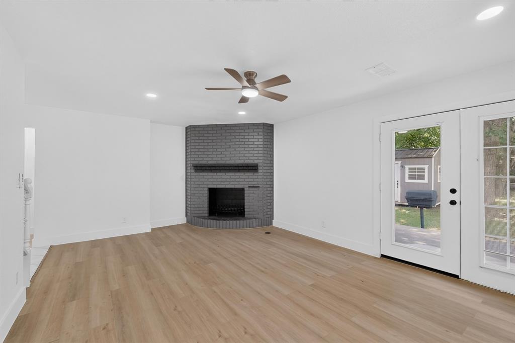Glen Oaks - Residential