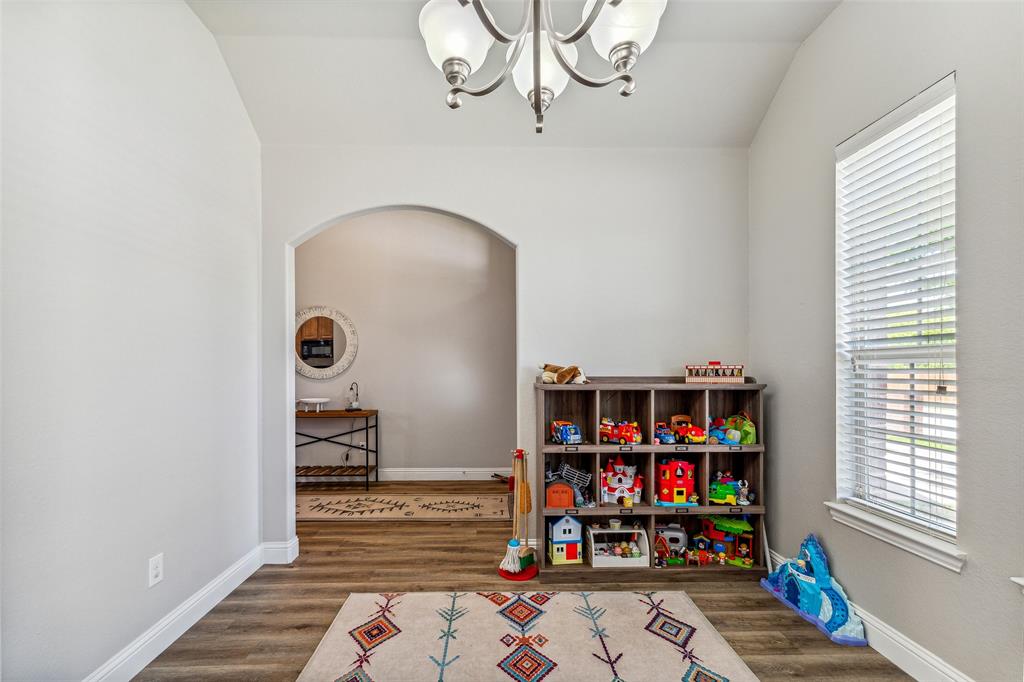 Creekside - Residential
