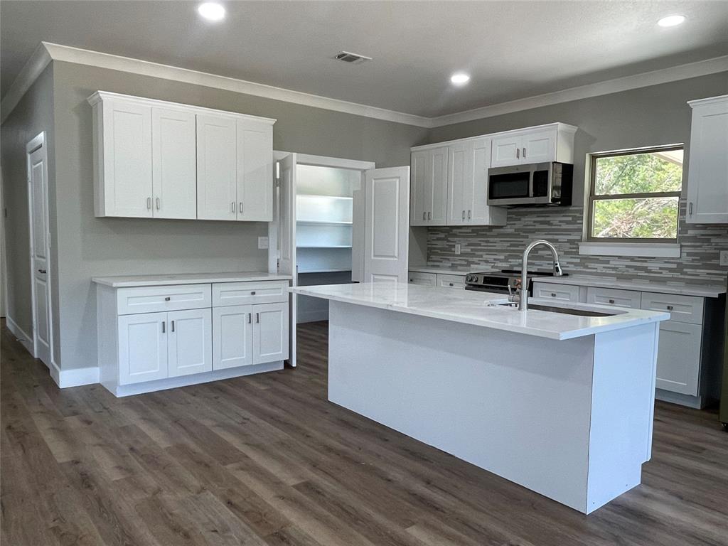 Oak Trail Shores Sec E - Residential