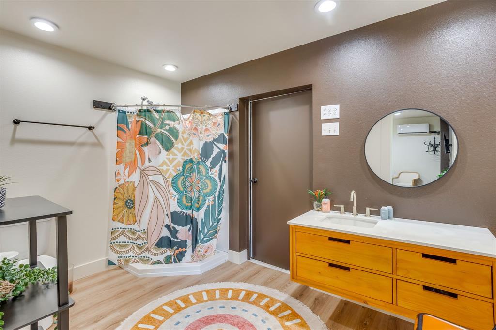 Henslee - Residential