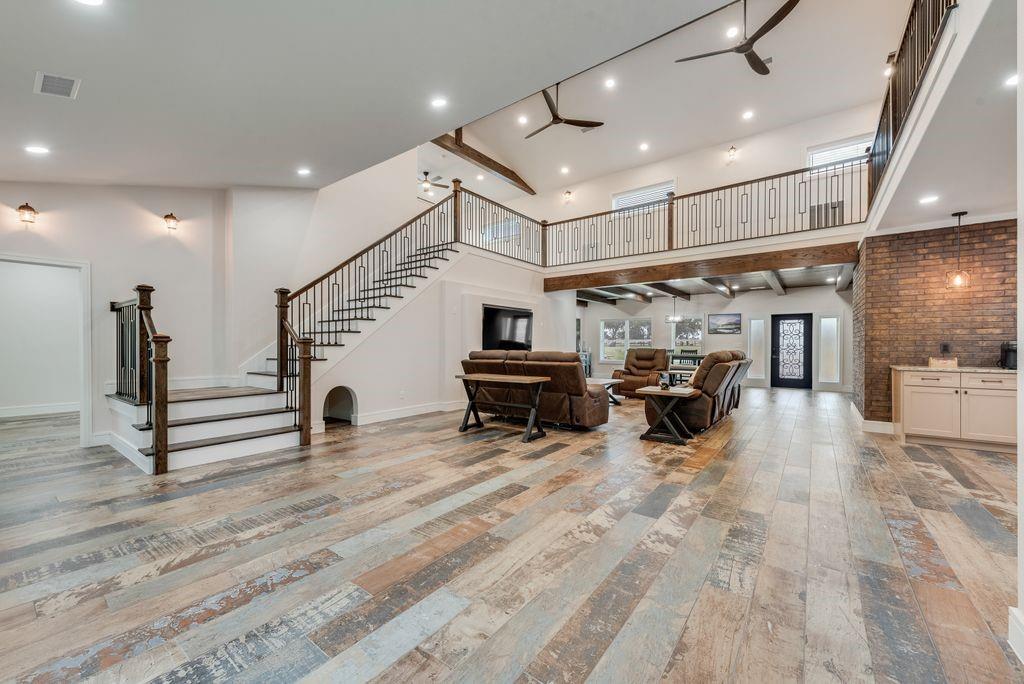 Bbb & Crr - Residential