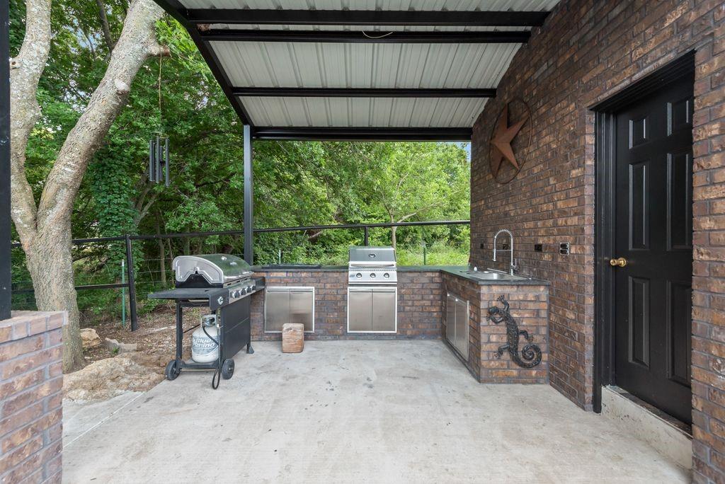 Bbb & Crr - Residential