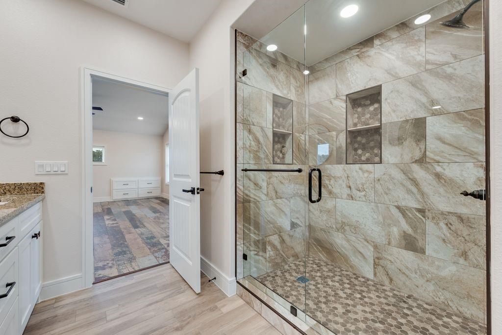 Bbb & Crr - Residential