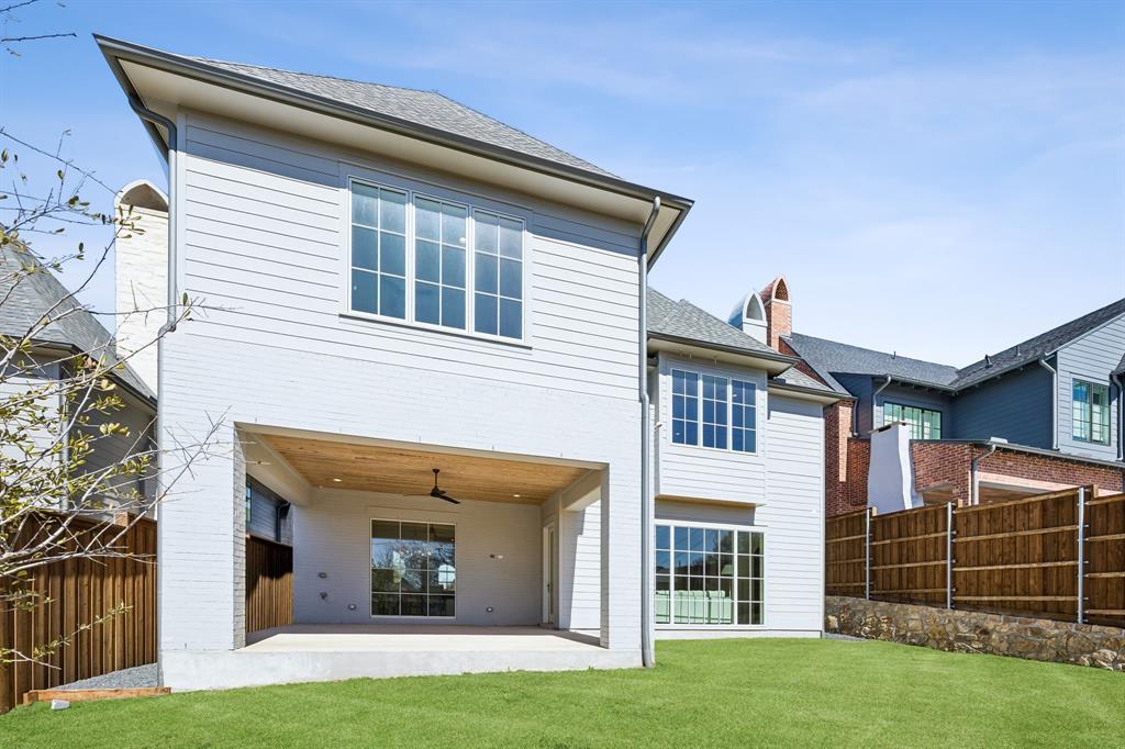 White Rock Bluffs - Residential