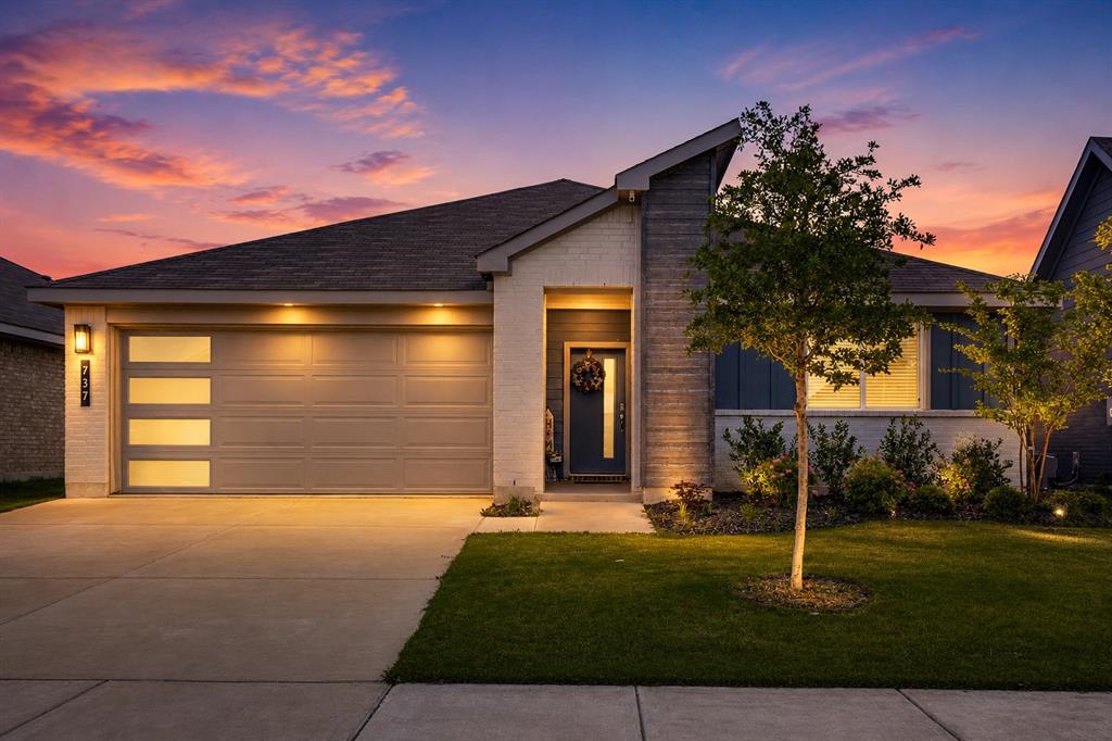 One owner. Barely lived in. Completely move-in ready. Welcome to this beautifully maintained modern home in the heart of Alvarado! This pristine 4-bedroom, 2-bathroom home is nestled in one of Alvarados most desirable pockets. With only one owner and minimal wear, you essentially get a new home without the wait. From the moment you step inside, the modern finishes set the tone, clean lines, contemporary touches, and a design that feels current and timeless all at once. The showstopper kitchen is spacious enough to entertain a crowd and anchored by a large island, this is the kind of kitchen that brings people together. Whether you're hosting holidays or a casual weekend gathering, you'll have every inch of space you need to do it right. 4 generous bedrooms with the primary bedroom split, offering flexibility for families & guests. Great and space, a rare find at this price point. Top-rate, NEW schools are just minutes away, and you'll love the easy access to Burleson, Fort Worth, and Dallas. Whether you're commuting, shopping, or exploring everything the DFW area has to offer it's centrally located. This one checks every box. Come see it before someone else does & schedule your private showing today!