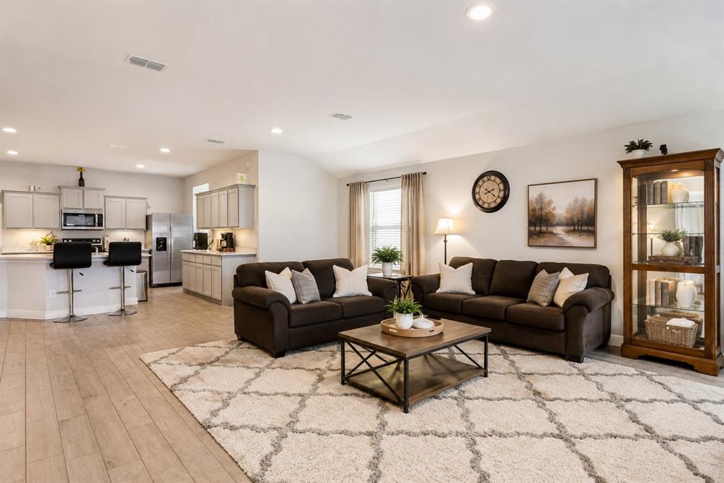 Parks Alvarado Ph 2 - Residential
