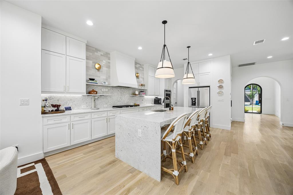 Midway Hollow - Residential