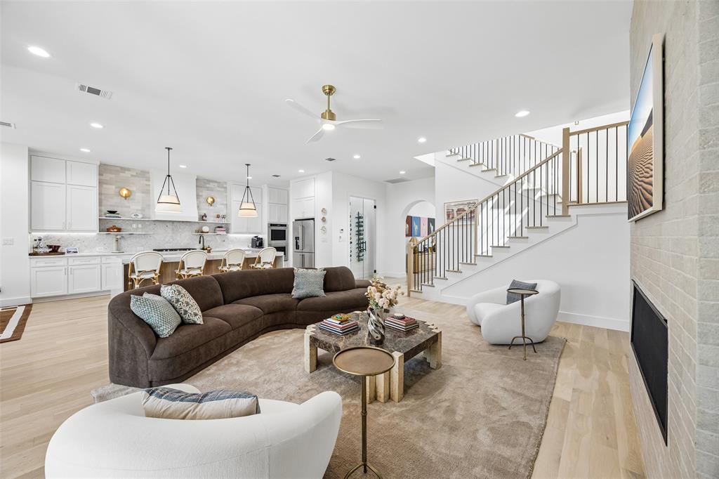 Midway Hollow - Residential